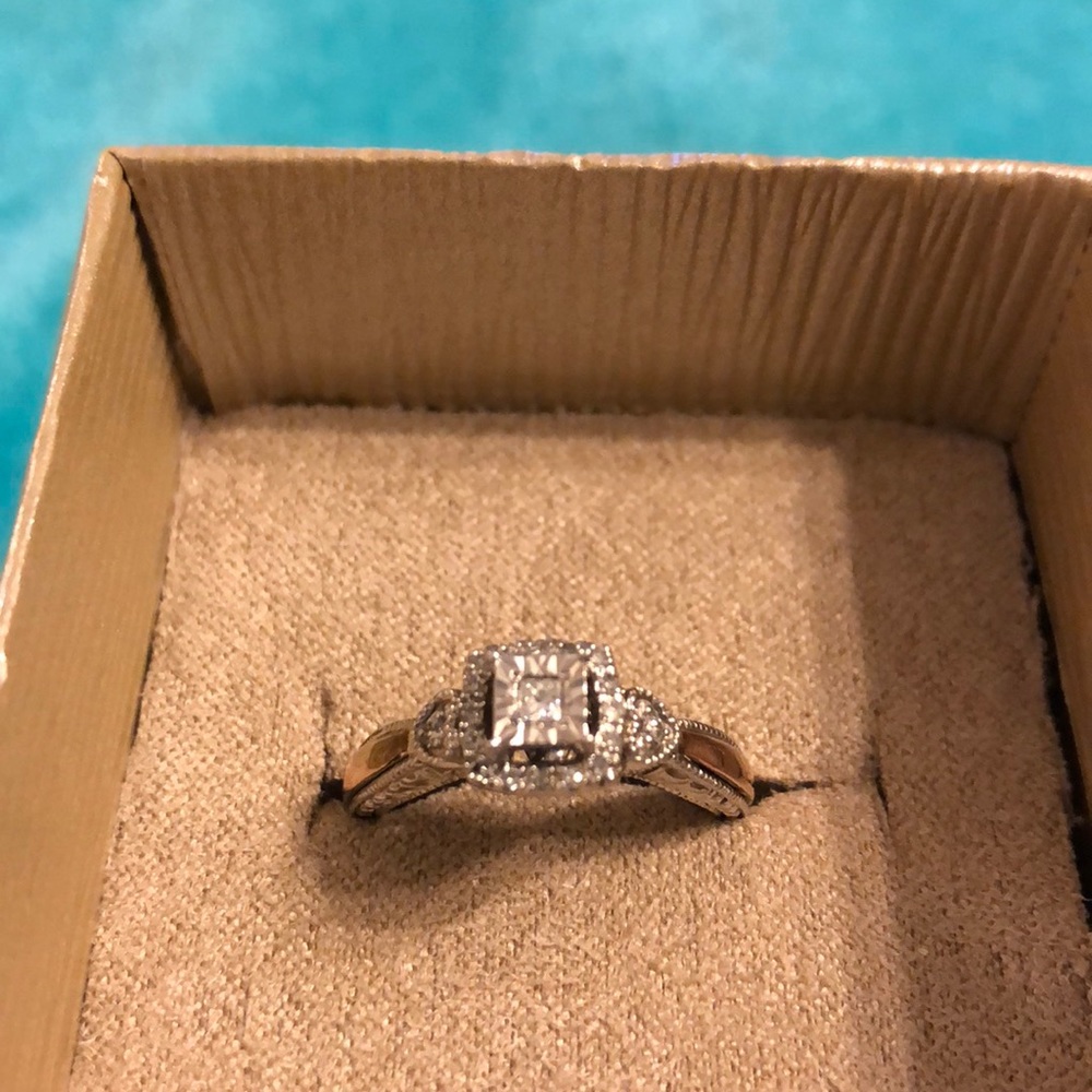 Diamond ring Tricolor